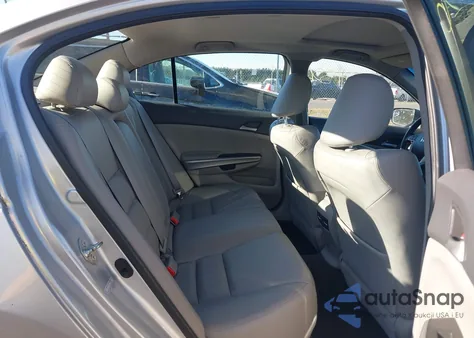 2010 Honda Accord 2.4 Ex-L из США, поврежденный, VIN 1HGCP2F88AA038042